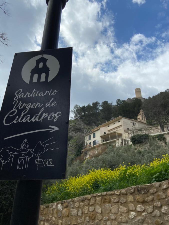 Hostal Rural de Cuadros Bedmar y Garciez Exterior foto